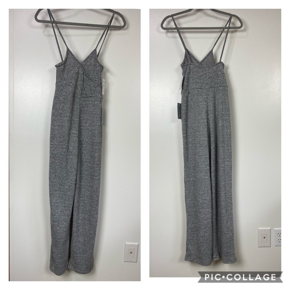 NWT Sz XS Velvet Torch grey striped Vneck jumpsuit